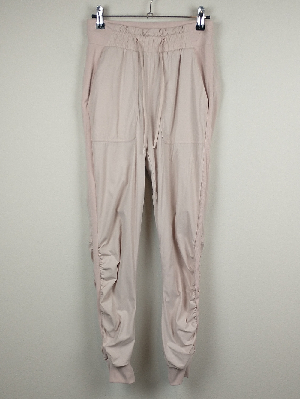 Lululemon Beyond the Studio Jogger Womens 4 Pink Mist
